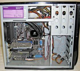 Asus P9d-c/4l Server Watercool E3-1271 V3 3.6g Ecc 32gig Case Ps Unique Build