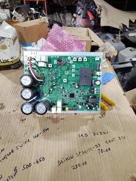 Daikin Pc1116-1 Air Conditioning Pc1116-3 Inverter Board Ruxyq18/20/22ab Free Shipping