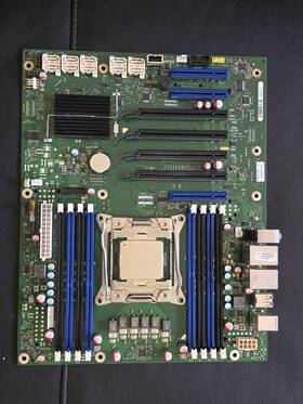 Fujitsu D3348-b13 Server Mainboard Gs1 Lga2011-3 Pcie Xeon-e5 Cpu