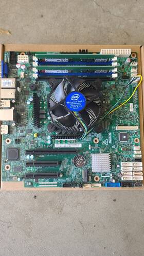 Intel S1200spl Server Board With E3-1230 V6 32gb Ram I/o Shield