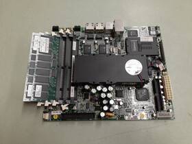 Sun Microsystems 411705400001 Motherboard Es1c-p002m6 / Intel Cpu 2x512mb Fan